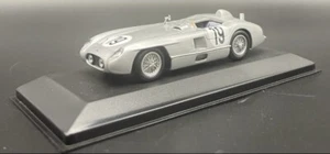 Minichamps 1/43 Mercedes 300 SLR #19 Le Mans 1955 J.M. Fangio 432553000 - Picture 1 of 4