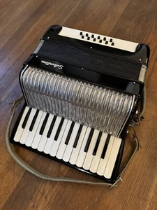 Vintage Silvertone Accordion Made In Italy Tested Works - Picture 1 of 5