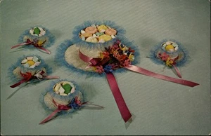 Postcard Bonnie Bonnets Des Moines Iowa Chrome Post Card - Picture 1 of 2