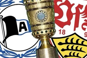 VIP Ticket DFB Pokalfinale Arminia Bielefeld vs. Stuttgart Parkplatz Catering - Bild 1 von 1