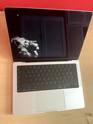 Apple MacBook Pro (14-inch, M3, Nov 2023, A2918) - 16GB RAM, 512GB SSD - Image 1 of 4