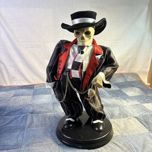 Gemmy Animated Singing Dancing Gangster Zoot Suit Skeleton Works Read - Picture 1 of 2