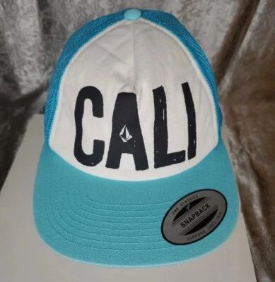 VTG CALI Volcom snapback White Foam Teal Meshback Trucker Hat The Classics Cap - Image 1 of 4