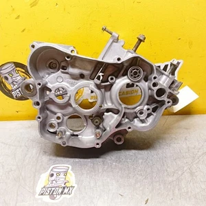CARTER MOTEUR DROIT YAMAHA 125 YZ 1994 - 1994 1995 4JY00 - Picture 1 of 16