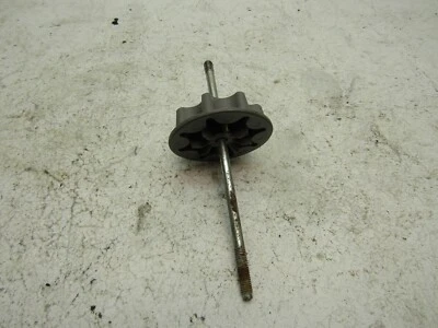 Abrazadera de sujeción de rueda de repuesto CAMRY 2007 2011 TOYOTA soporte de neumático trasero sujeción Foto 1 de 4