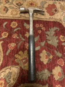 Vintage Vaughan Rip Hammer  Tool 16 Inch Handle 22 Oz Solid Steel - Picture 1 of 9