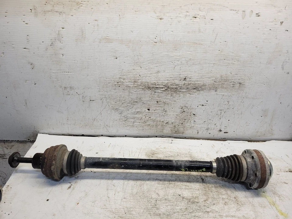 Задний вал оси подходит для 11–18 AUDI A8 1693285 - Изображение 1 из 4