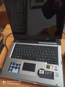 Pc Notebook Asus BT 183 - Foto 1 di 4
