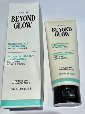 Limpiador facial de ácido hialurónico y niacinamida Avon Beyond Glow 5 fl. Oz. Nuevo en caja Foto 1 de 4