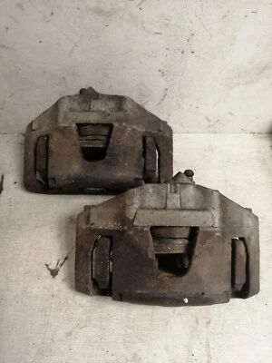 Ford Focus ST225 Front Calliper Pair 2.5 Petrol 2008-2010 - Image 1 of 4
