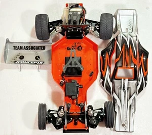🎄Team AE🎄 Custom JConcepts Build With Orange Powder Coated Mint - Picture 1 of 15