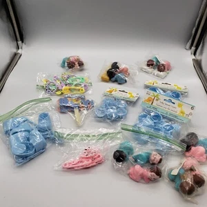 New Lot Of Cake Toppers Baby Theme (M) - Picture 1 of 3