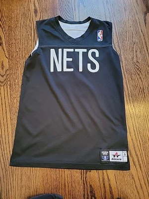 Kyrie Irving New Jersey Nets Youth Small Jersey NBA Basketball Boys Reversible  - Image 1 of 4