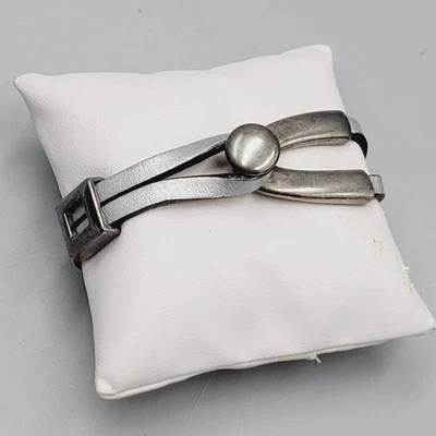 Серый кожаный браслет на пуговицах маленький модернистский стиль 6 дюймов - Изображение 1 из 4