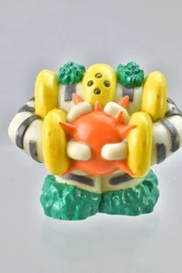 Pokemon Mega Regigigas 2009 Finger Puppet Rubber Mini Figure Bandai #3 - Picture 1 of 2