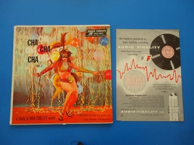 Pedro Garcia Cha Cha Cha Vol 3 LP (1957) 1837-A  Cheesecake Cover — 第 1/3 张图片