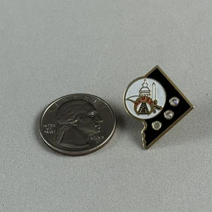Almas Shrine WA DC G. Berning Potentate 1998 Shriners Masonic Pin Pinback #54449 - Bild 1 von 2