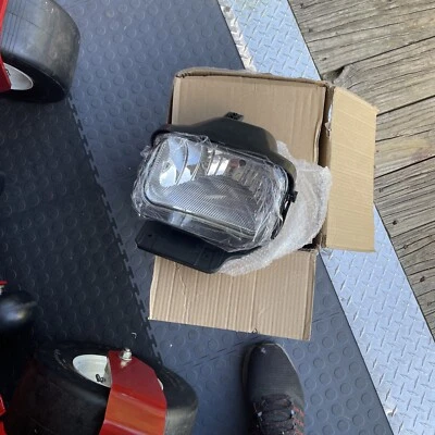 Luz antiniebla regular TYC 19-5537-00 Foto 1 de 3