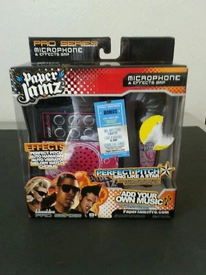 Paper Jamz Microphone And Effects Amp - Image 1 of 4