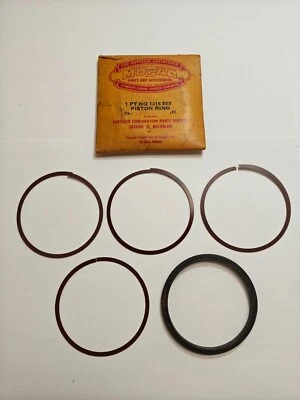 1951-1954 Desoto Chrysler New Yorker Newport Piston Ring Package 1316803 NOS. - Image 1 of 2