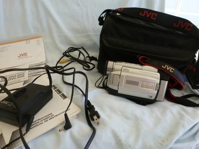 JVC DualCam Camcorder GR-DVL505U For Parts - Image 1 of 4