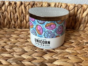 New Bath & Body Works Unicorn Sprinkles 3 Wick Scented Candle 14.5 oz - Picture 1 of 5