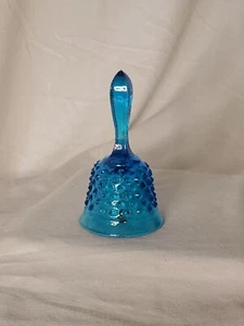 Fenton Kunstglas Sammlerstück Glocke kobaltblau Nägel Sägezahn Griff 5,5" hoch - Bild 1 von 9