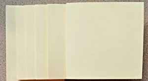 5 x Tarjetas Texturizadas Crema en Blanco 140mm Cuadrado y Crema Envs Nuevo - Imagen 1 de 1