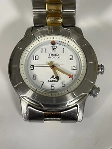 Vintage Timex Indiglo Alarm Analog Quarz Uhr Gold Silber Band 39mm frische Batterie - Bild 1 von 10