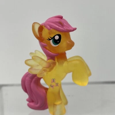 2013 My Little Pony FiM 盲袋 Wave #8 2 英寸霓虹 Fluttershy Pegasus 公仔 MLP — 第 1/4 张图片