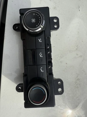 2011 Ford Flex Rear Climate Control Module - Image 1 of 2