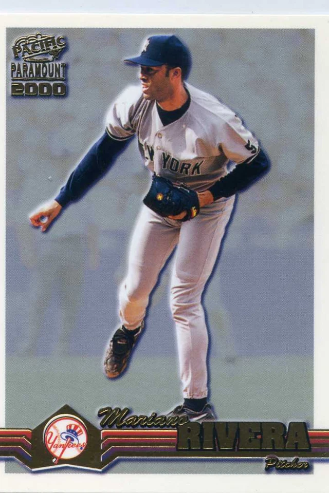 MARIANO RIVERA 2000 Pacific Paramount GOLD FOIL #164 - YANKEES - Image 1 of 1
