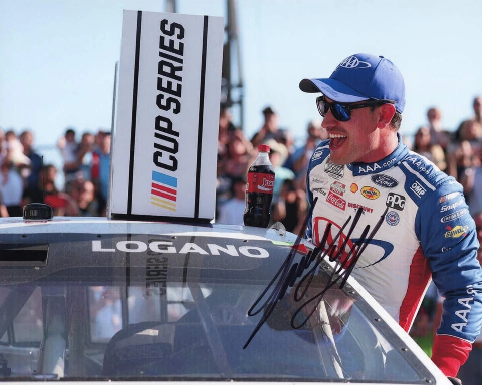 Letrero autografiado 2025 Joey Logano #22 AAA Racing - Texas Race Win (Victory Lane) Foto 1 de 1