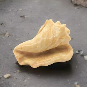 Fitz and Floyd Conch Shell Letter Holder 3" x 5.5" Yellow with Veining - Picture 1 of 9