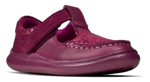 NUEVOS EN CAJA Clarks Niños Pequeños Crest Rosa Berry Zapatos de Cuero - Imagen 1 de 7