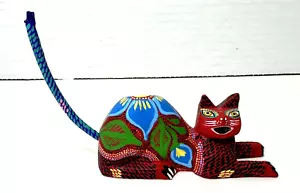 Oaxacan Wood Carving Hand Painted Cat Figure Mexico Folk Art Signed Santiago - Picture 1 of 8