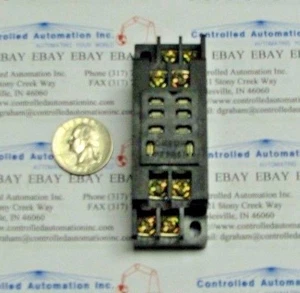Omron PTF081 2868Y3 Relay Socket/Base - Imagen 1 de 2