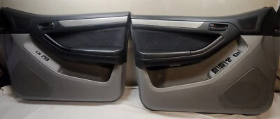 2003 - 2005 年丰田 4Runner 前左和右门面板黑色/灰色原始设备制造商 — 第 1/4 张图片