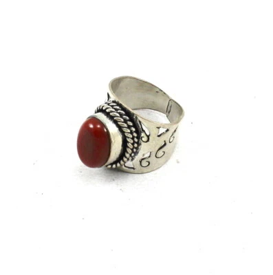 Anillo Natural Facetado Cuarzo Rojo Piedras Preciosas Hecho a Mano Joyería Anillo Talla EE. UU. 9.5 Foto 1 de 4