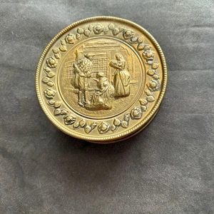 Vintage Made In England Round Brass Wall Pocket - Picture 1 of 3