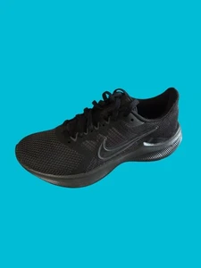 Zapatillas Nike Downshifter para mujer nuevas en caja/talla 5,5/negras - Imagen 1 de 5