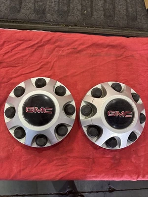 Подлинный центральный колпак колеса 2011-2016 GMC Sierra HD 2500 3500 СЕРЕБРИСТЫЙ 9597819 Qty-2 - Изображение 1 из 4