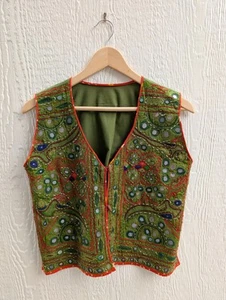 Vintage Ethnic Pakistani Embroidered Boho Green Vest Size Small - Picture 1 of 3