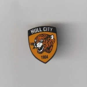 HULL CITY F.C. 'Club Crest' Enamel Badge FREE POST UK - Picture 1 of 1