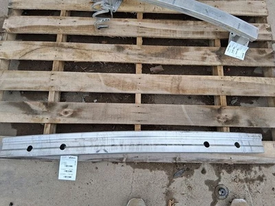 2014 凯迪拉克 ELR 后保险杠加固 3102847 — 第 1/4 张图片