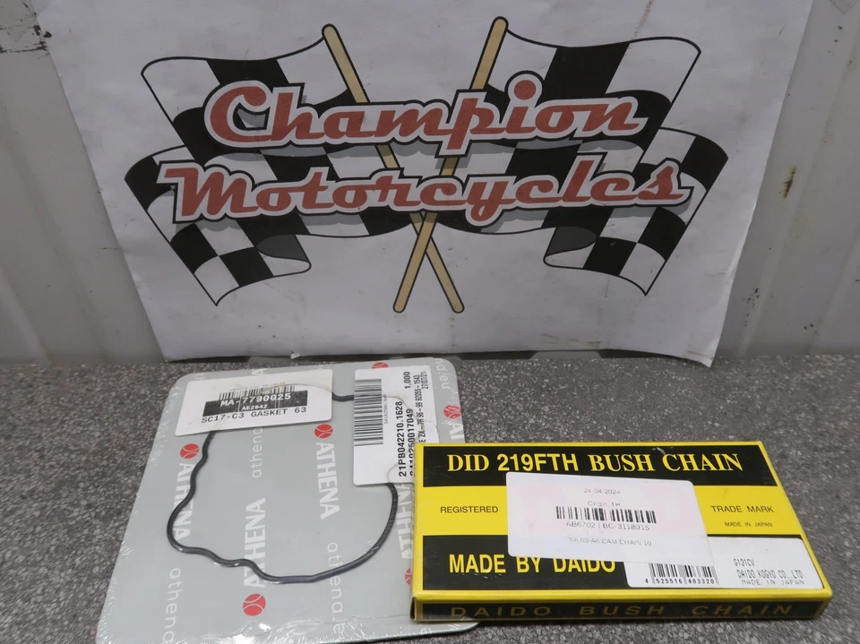 Cadena de leva DID (dividida) y bujías Kawasaki ZX-7R Ninja (ZX750P) 1996-2003 Foto 1 de 4