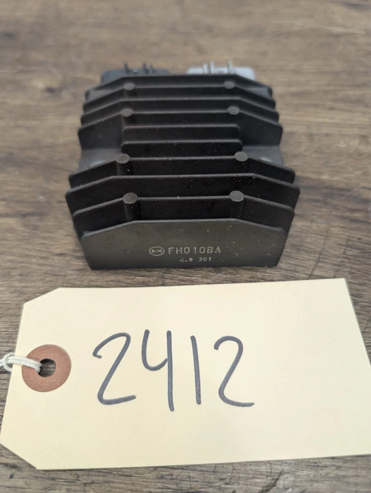 2005 KAWASAKI NINJA ZX10R ZX1000 OEM RECTIFIER VOLTAGE REGULATOR - 21066-0771 - Image 1 of 4