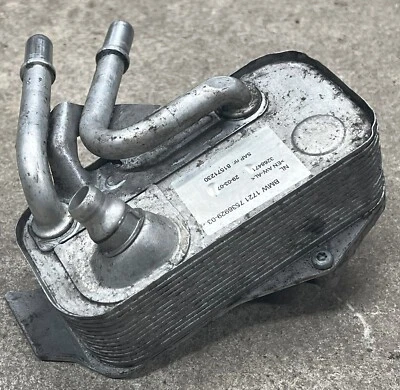 👍BMW 135I, 335I, 335XI 2007-2013 REFRIGERADOR DE ÓLEO DE TRANSMISSÃO - Imagem 1 de 4