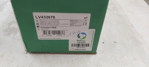 Schneider Telemecanique LV432676 3P3T Micrologic Compact NSX in scatola offerte! - Foto 1 di 2