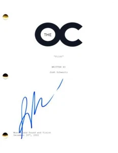 Autografo firmato Adam Brody The OC sceneggiatura pilota completa - Seth Cohen - Foto 1 di 2